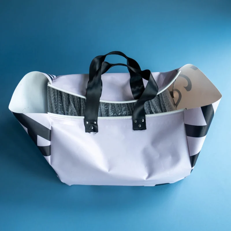 Mittlere Pickleball Paddle Tasche für Schulen von Pro Pickleball - Upcycling Material